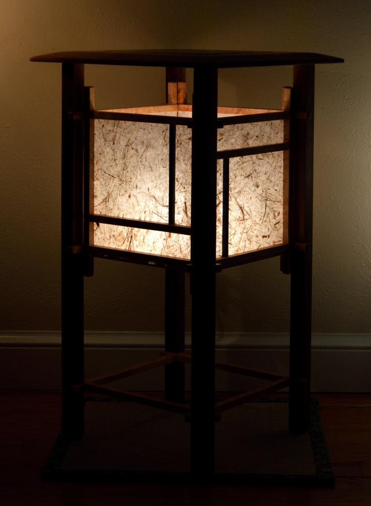 Shoji Floor Lamp/ Walnut, Maple, Ebony/ Banana Bark Kozo Paper